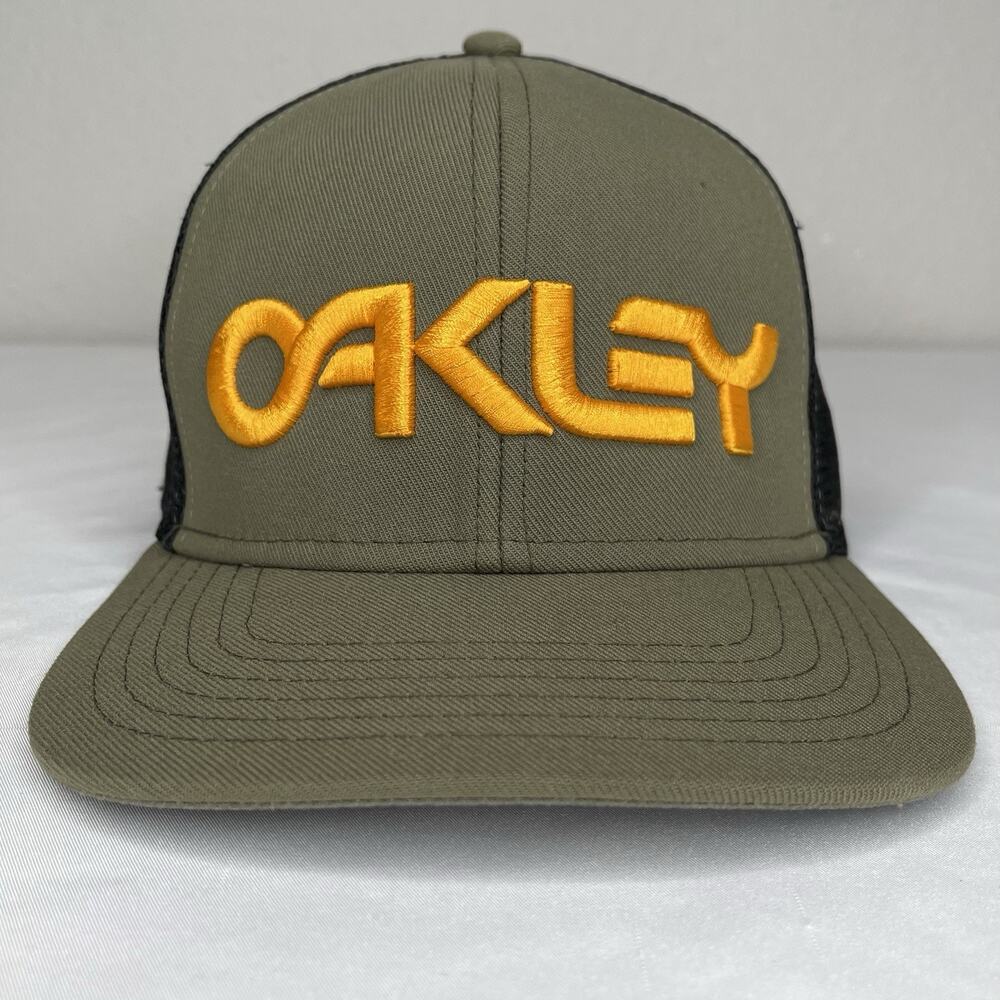Oakley Trucker Snapback Hat Olive Green Black Mesh Cap Yellow Logo One Size